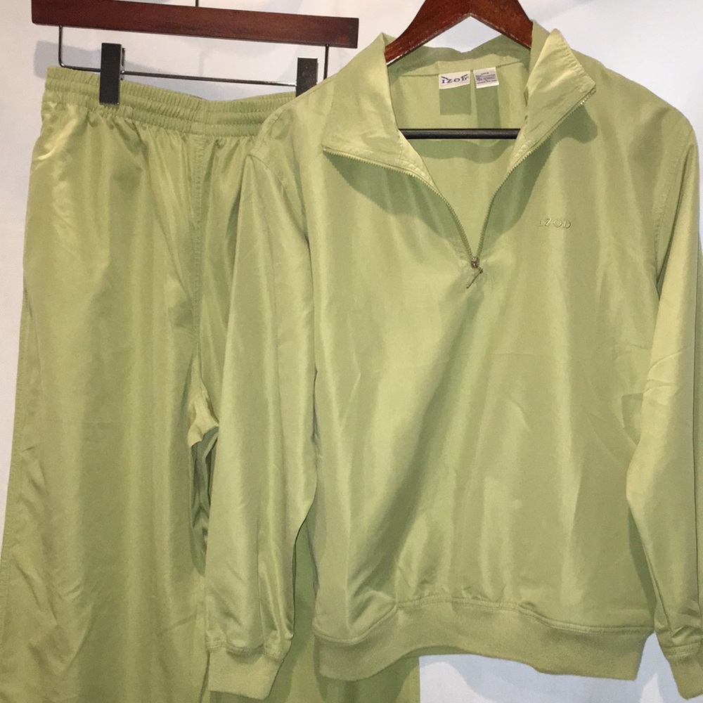 Izod Ladies Windbreaker Pants And Jacket Set | Sage Green | Size M